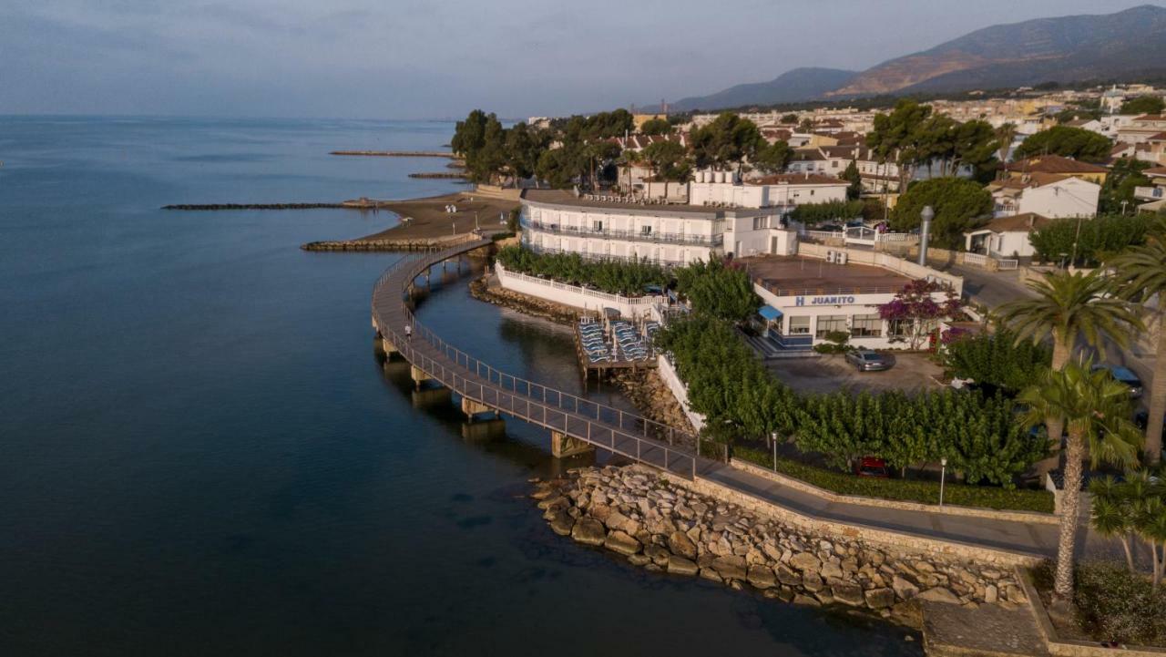 Hotel Restaurant Juanito Platja Сан-Карлос-де-ла-Рапіта Екстер'єр фото